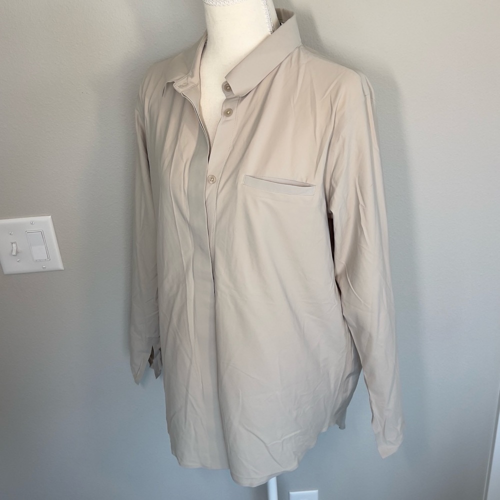 Athleta Urbanite Shirt Top Medium! - Picture 8 of 11